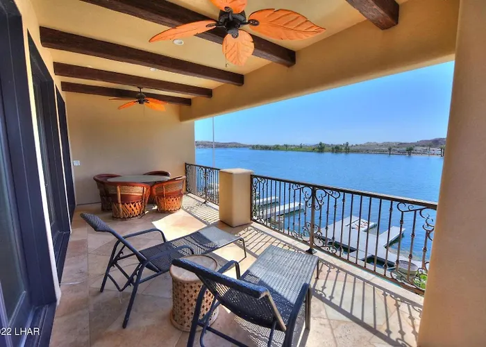Splash Landing | Riverfront Estate With Infinity Pool, & Private Docks * Parker