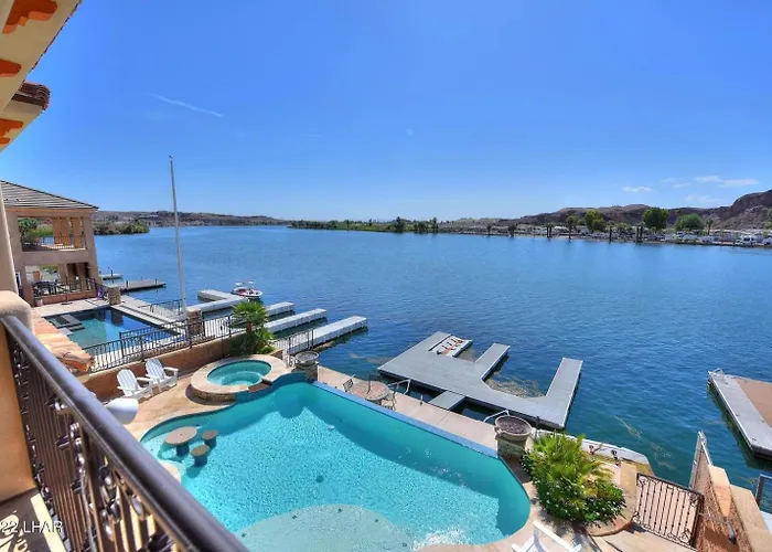 Splash Landing | Riverfront Estate With Infinity Pool, & Private Docks Parker