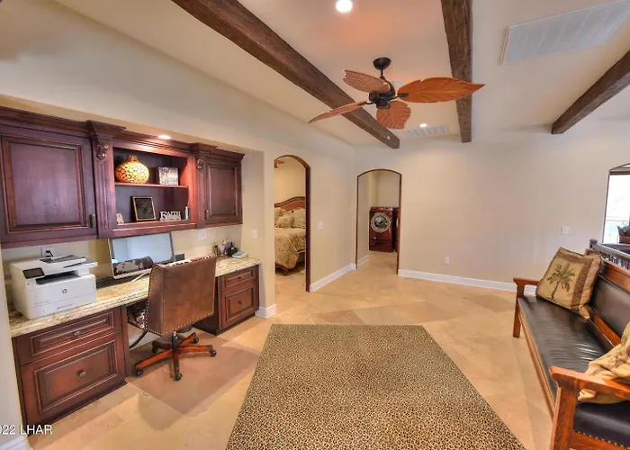 Splash Landing | Riverfront Estate With Infinity Pool, & Private Docks